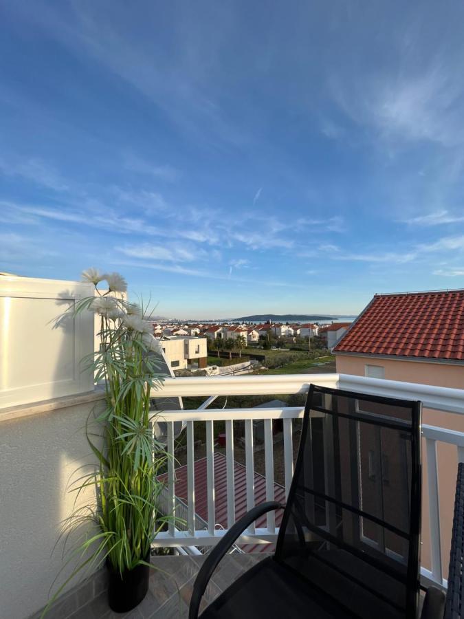 Apartments Jelena Kaštela Zewnętrze zdjęcie
