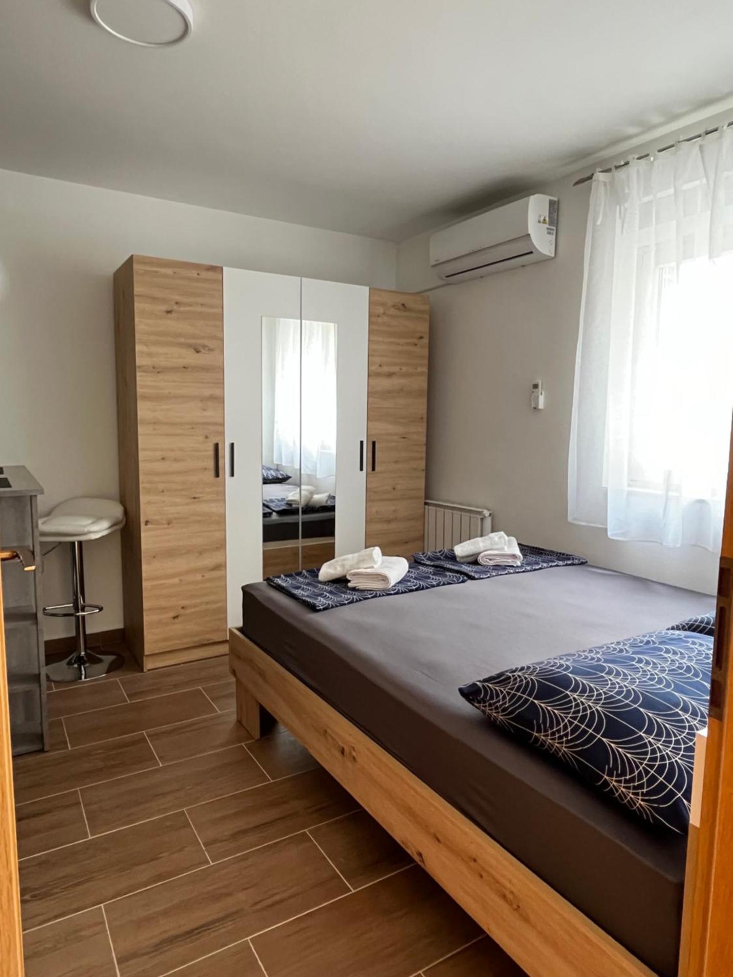 Apartments Jelena Kaštela Zewnętrze zdjęcie